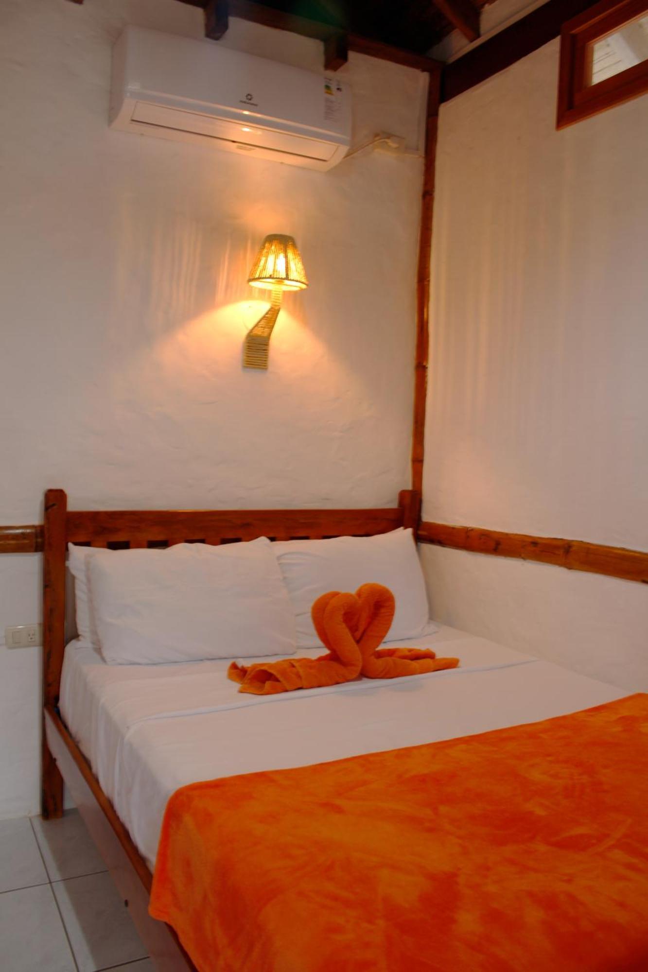 Hanga Roa Hotel Montañita Exterior foto